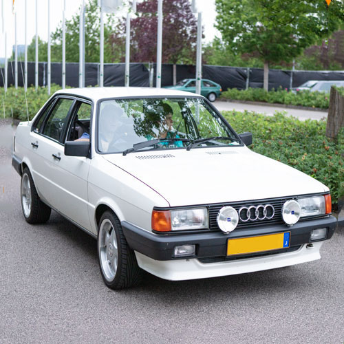 Audi 80