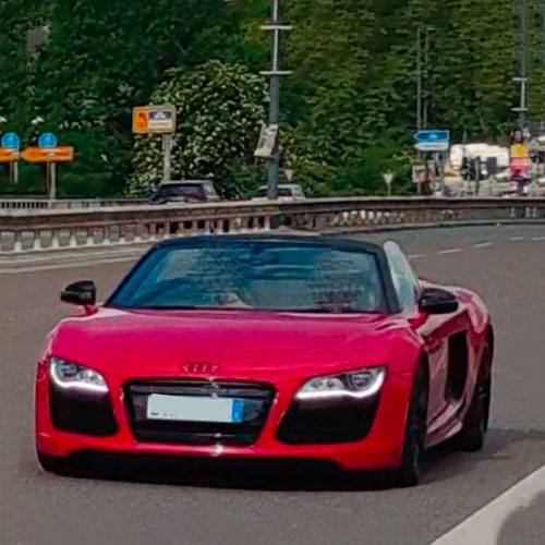 Audi R8
