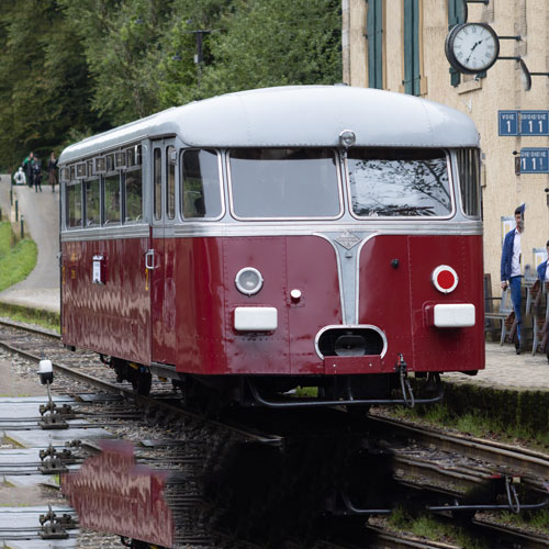Rail vehicles