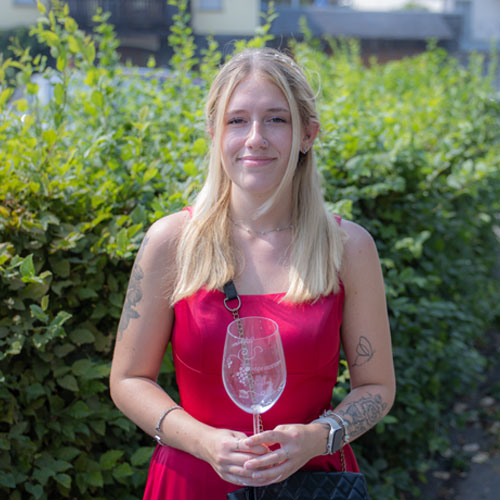 Weinprinzessin Franzi